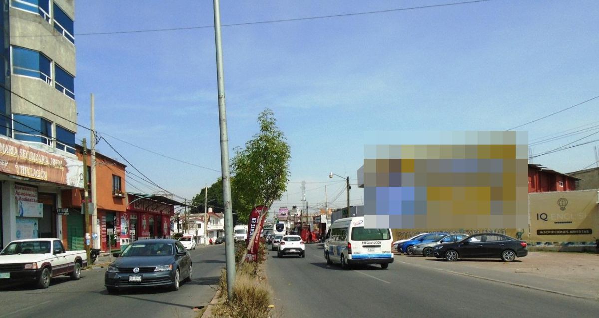 Espectacular TLX-P en Carr. Federal Puebla–Tlaxcala, antes del mercado municipal, Zacatelco